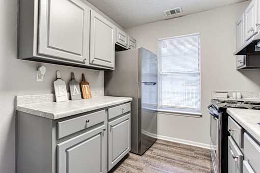 Kitchen Cabinets at Wildcreek Apartments, Georgia