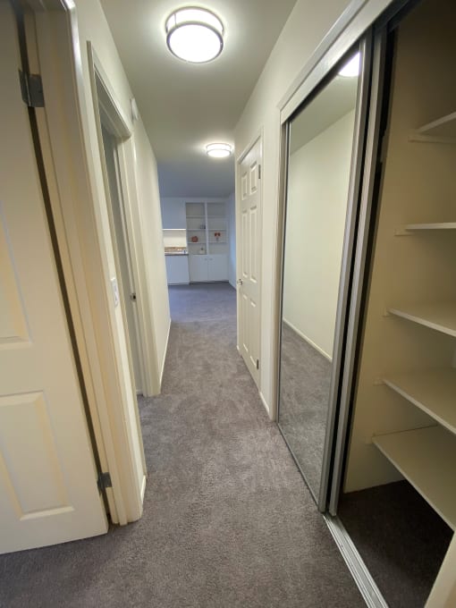 19th ave Apts