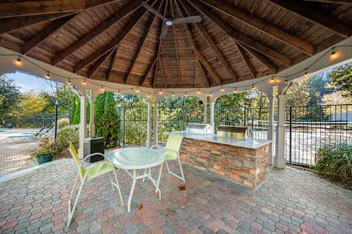 Outdoor Grilling Station at Bridgewater Apartments, Duluth, GA, 30096