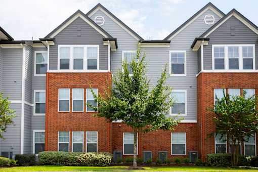 Exterior View at The Fenwick Apartment Homes, Texas