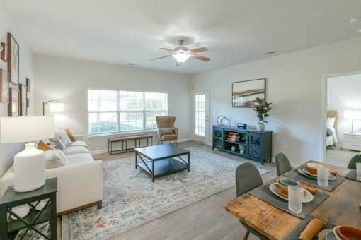 Dining And Living Area at Henley at Mirror Lake, Villa Rica, 30180