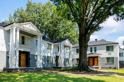 Townhomes at Kiwi Goji in East Memphis, TN