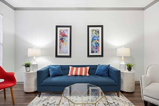 Comfortable Living Room at The Shallowford Apartments, Chattanooga, 37421