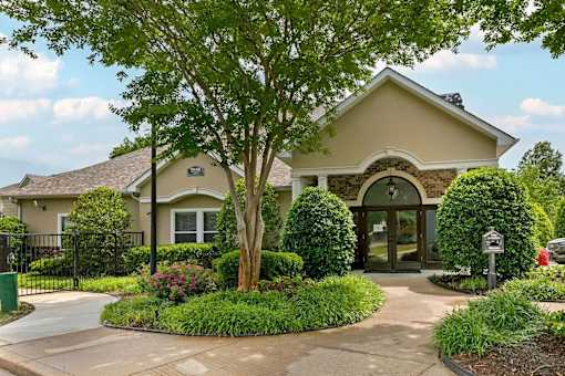 Leasing Exterior at Trailside at Greenline, Cordova, TN 38018