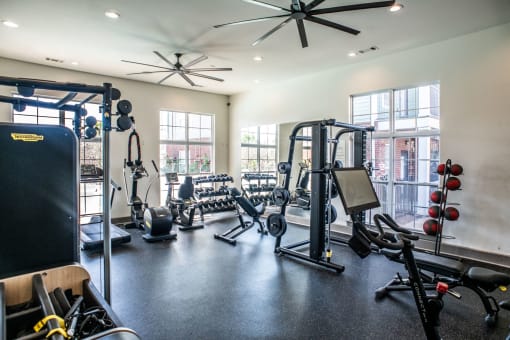 Fitness Center at Grand Island Apartments in Memphis TN 38103