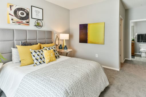 Spacious Bedroom at Grand Island Apartments in Memphis TN 38103
