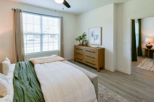 Gorgeous Bedroom at Grays Creek Apartments, Cordova, Tennessee
