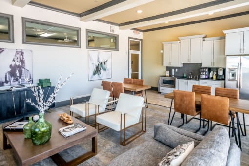 Clubhouse with Kitchen at Harbor Island Apartments, Memphis, TN, 38103