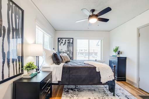 a side angle view of a bedroom at Kiwi Goji Apartments, TN, 38111