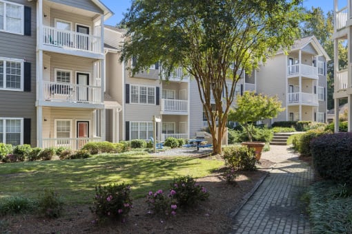 Courtyard area  at Park Summit Apartments in Decatur, GA 30033