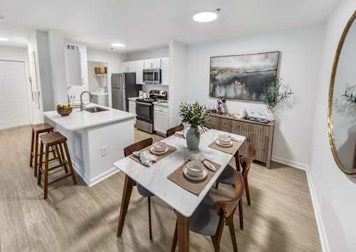 Kitchen with Dining Area at The Dawson Cartersville Apartments, Cartersville, 30121