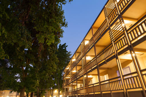 Elegant Exterior View at The Glens, San Jose, CA, 95125