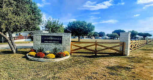 The Entrance at Country Oaks Apartments, San Antonio