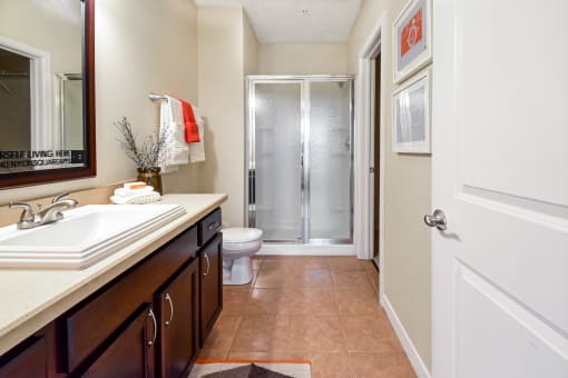 Bathroom with Shower at Kenyon Square Apartments, Westerville, Ohio
