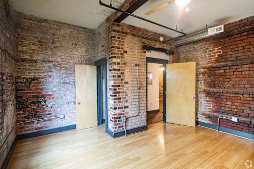 Cobblestone Commons Bedroom