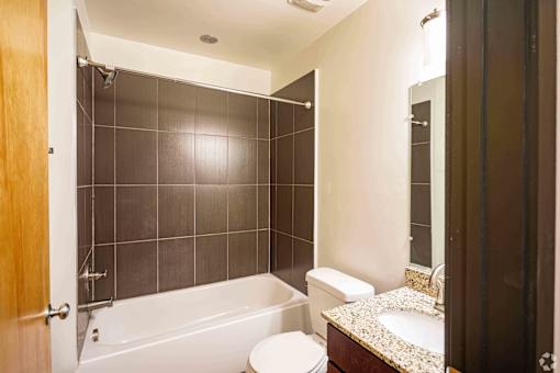 Cobblestone Commons Bathroom