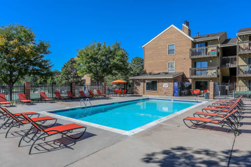 Swimming Pool at Silver Reef Apartments in Lakewood, CO