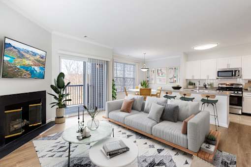 Spacious living room