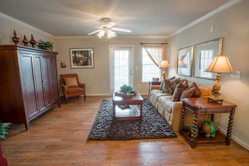 Living Room at Verandas at Taylor Oaks Apartments in Montgomery, AL