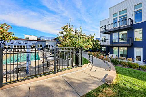Poolside Walkway at 8000 Uptown Apartments, Broomfield, 80021