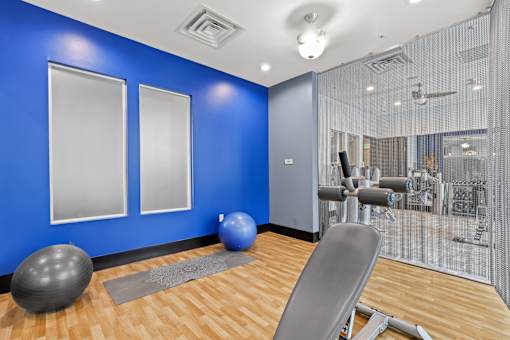 the gym at west link at oak station
