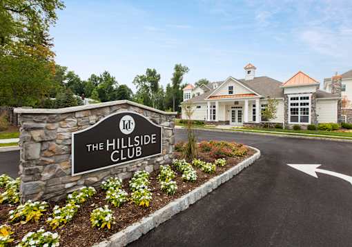monument sign at Hillside Club Apartments, Livingston, New Jersey