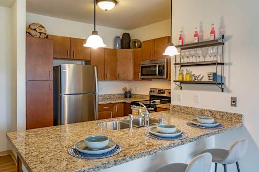 Kitchen Island at The Enclave Luxury Apartments