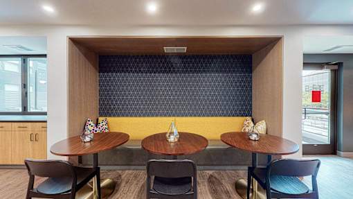 Social Nooks at The Arlow on Kellog, Minnesota, 55102