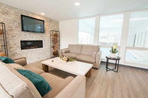 Lounge area at Park 88 Apartments, Thornton, Colorado