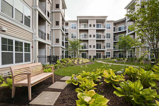 Garden Area at The Reserve at Riverdale, Riverdale