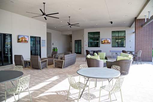 Resident Lounge at The Strand, Oviedo