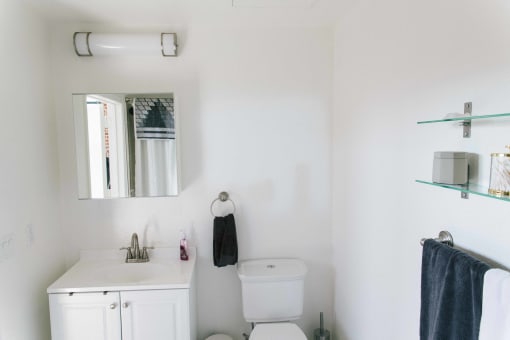 Unit Bathroom