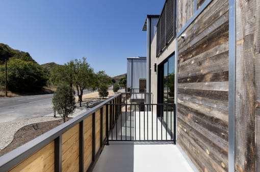 ArtLofts Balcony