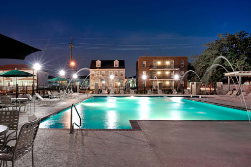 Outdoor pool-Harmony Oaks Apartments New Orleans LA