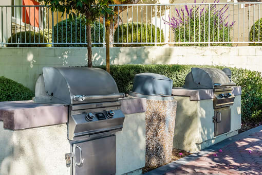 BBQ Grill Area at Mission Plaza Apartments, Los Angeles, CA