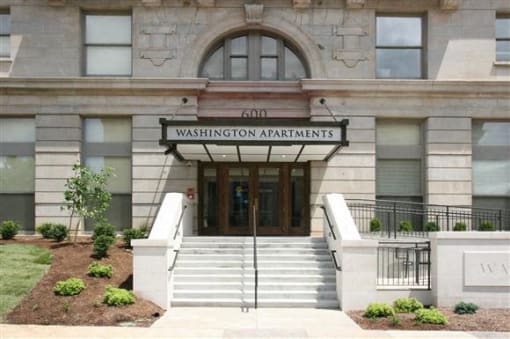 Front entrance to building-Washington Apartments, St. Louis, MO