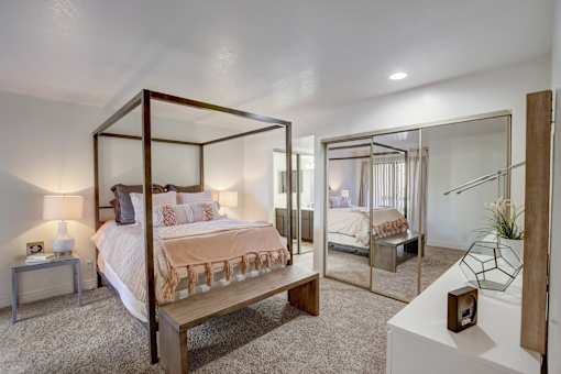 Large Bedroom at Glen at Mesa Apartments, Mesa, Arizona