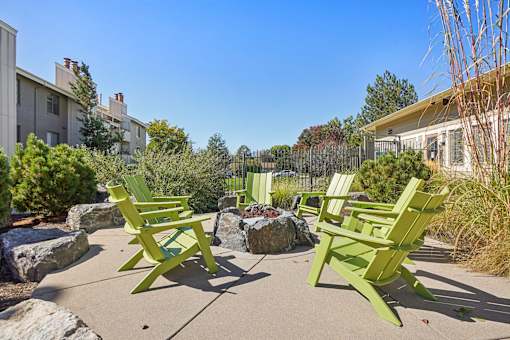 Outdoor Firepit Patio at Deer Crest Apartments, Broomfield