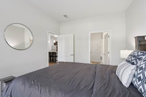 Bedroom with Comfortable bed at The View at Old City, Philadelphia, PA