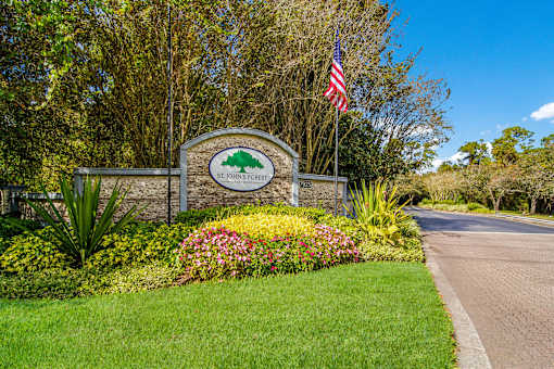 Entrance at St. Johns Forest Apartments, Florida