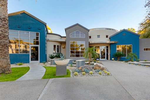 Exterior Landscape at Sweetwater At Metro North Apartments, Arizona