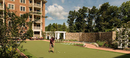 Courtyard Putting Green