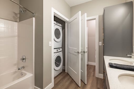 Luxurious Bathroom at Preserve at Sycamore Creek, Missouri 65065