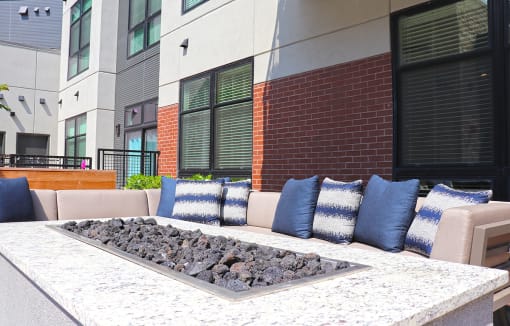 Firepit Lounge at Wildhorse Apartments, Chesterfield, 63017