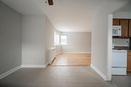 Dining Room 7347-G