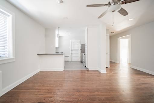 Dining/Living Room 7357-2S