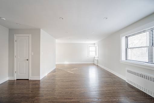Living Room 7365-1