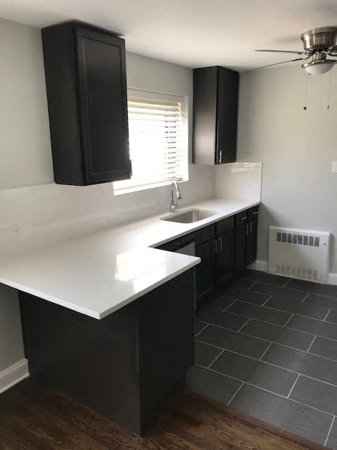Updated Kitchen Breakfast Bar