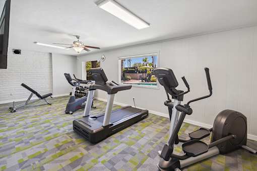 Fitness center at Verde Plaza Manufactured Home Community in Tucson, Arizona