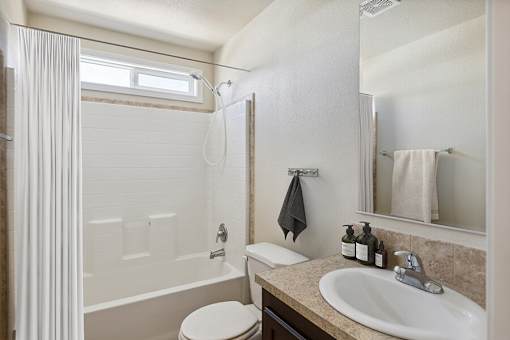 Model bathroom at Verde Plaza Manufactured Home Community in Tucson, Arizona